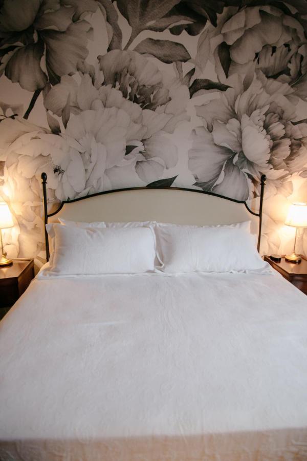 The Grand Hotel Hogansville Bagian luar foto