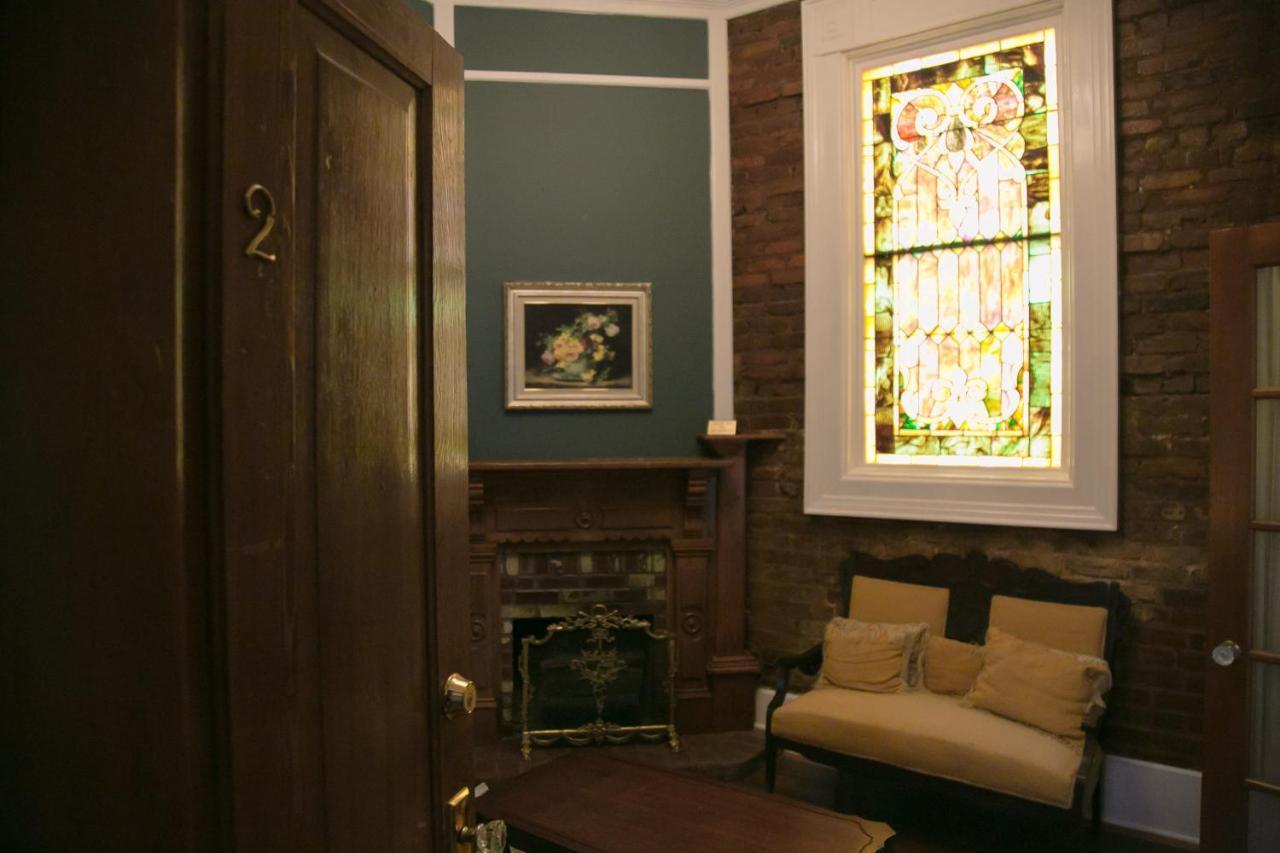 The Grand Hotel Hogansville Bagian luar foto