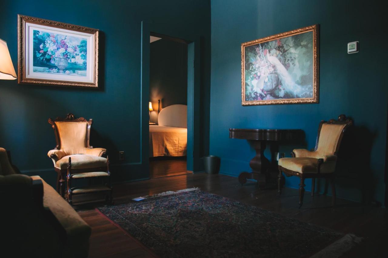 The Grand Hotel Hogansville Bagian luar foto